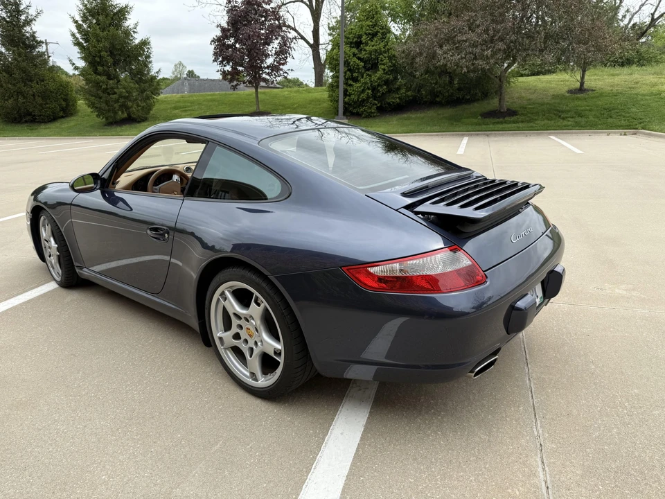 2005 Porsche 997 Carrera - Image 18 of 31