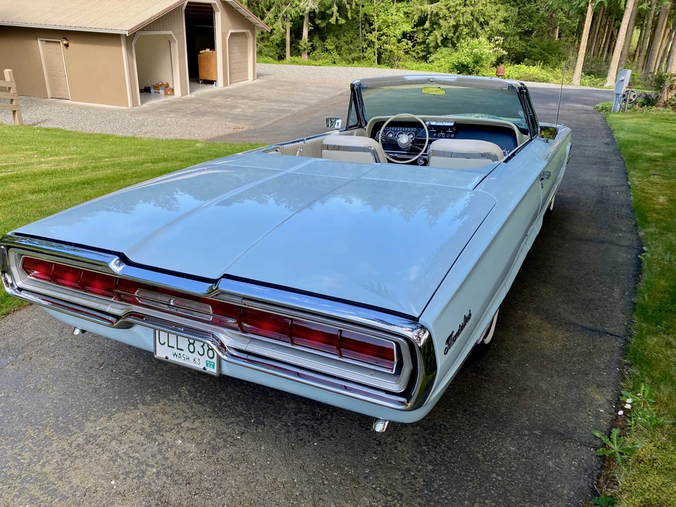 1966 Ford Thunderbird 4th Gen - Image 29 of 31