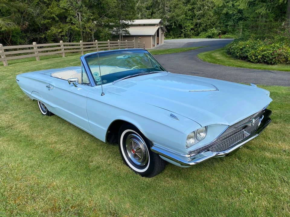 1966 Ford Thunderbird 4th Gen - Image 13 of 31