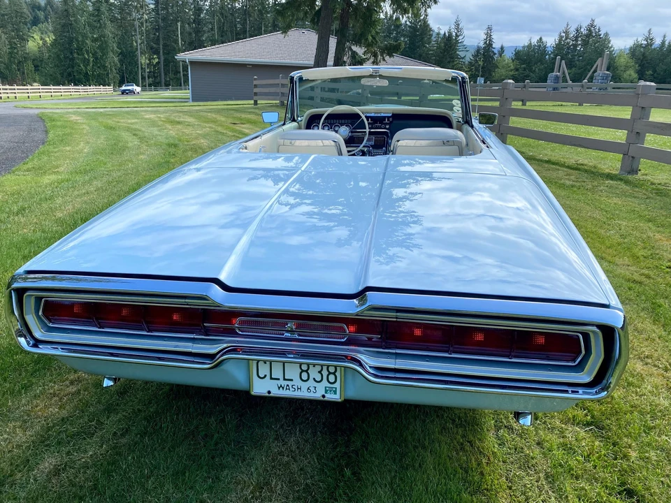 1966 Ford Thunderbird 4th Gen - Image 18 of 31