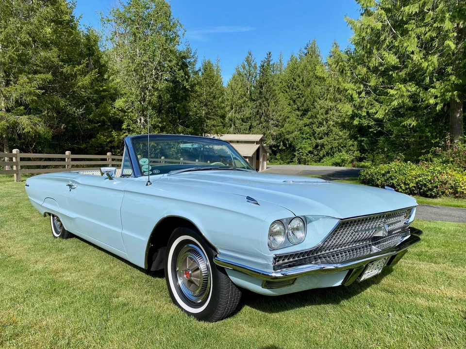 1966 Ford Thunderbird 4th Gen - Image 15 of 31