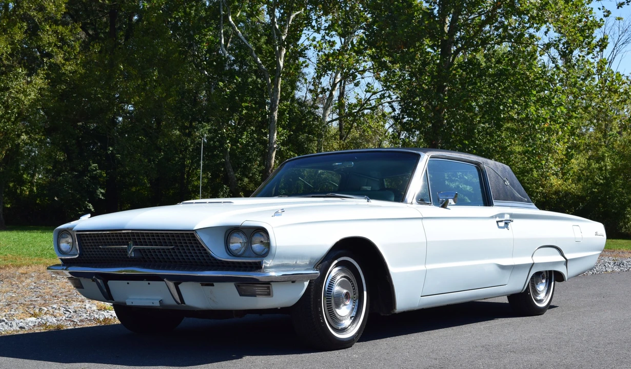 1966 Ford Thunderbird 4th Gen - Image 5 of 31