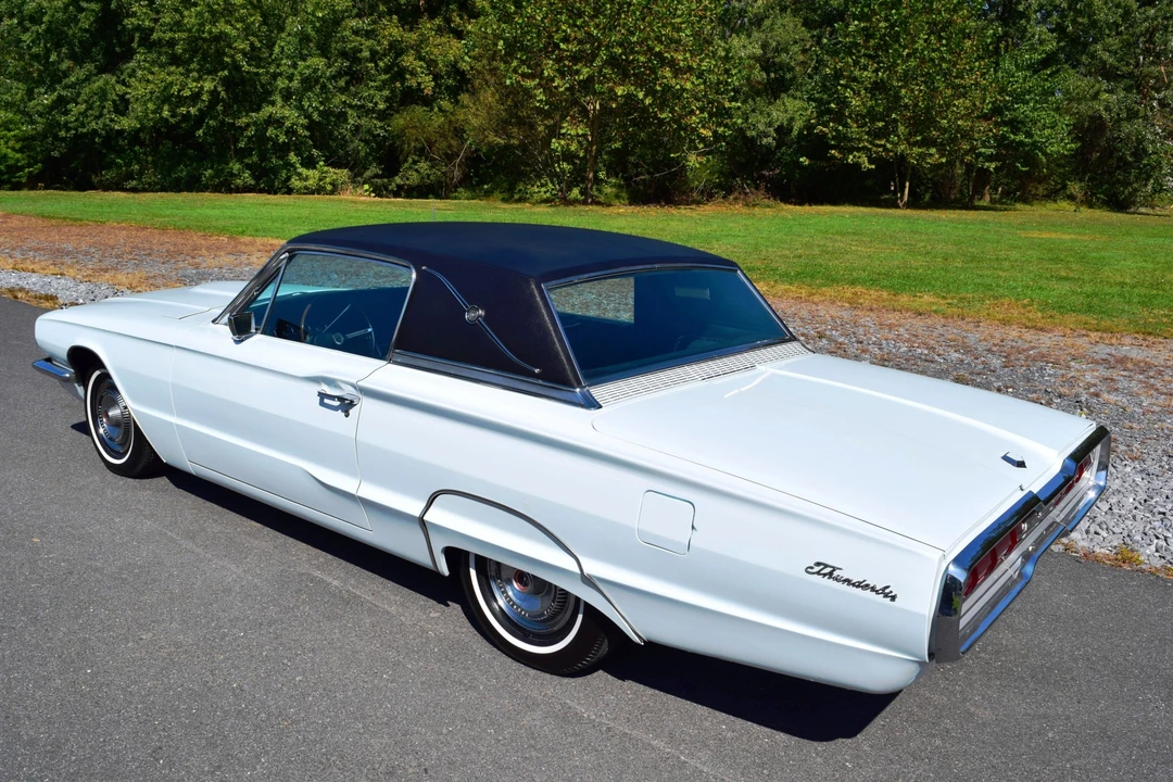 1966 Ford Thunderbird 4th Gen - Image 10 of 31