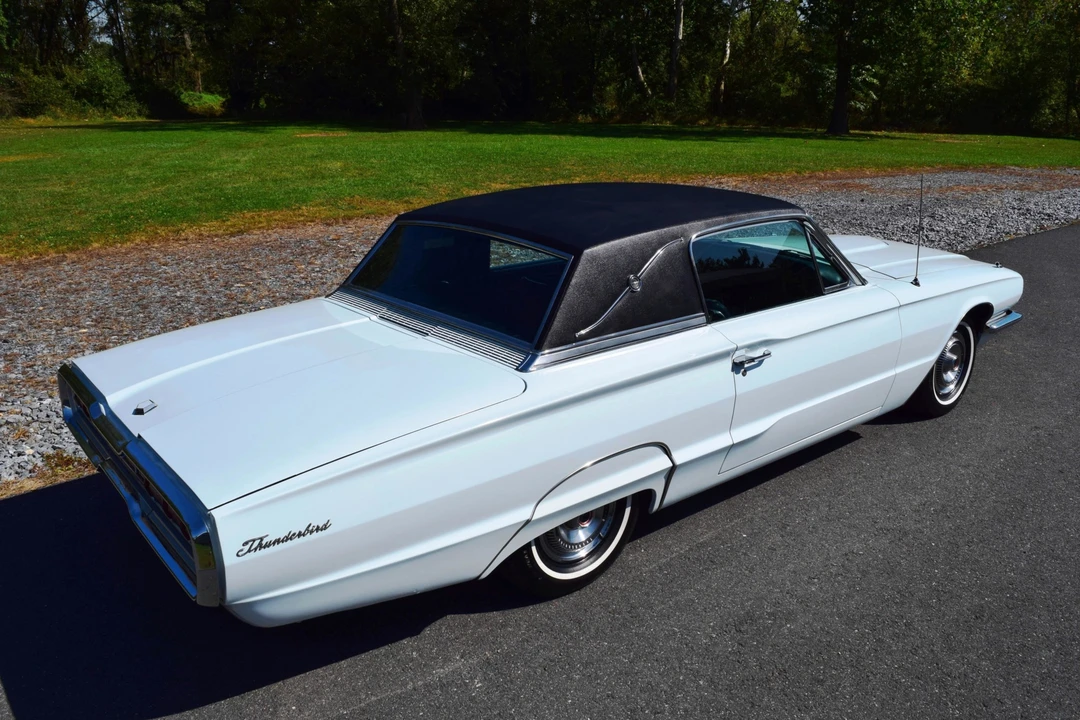 1966 Ford Thunderbird 4th Gen - Image 20 of 31