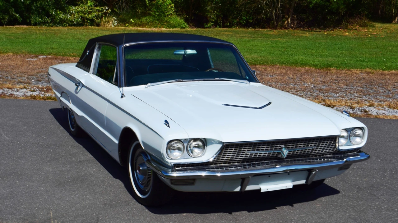 1966 Ford Thunderbird 4th Gen - Image 27 of 31
