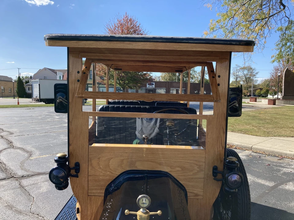 Ford Model T - Image 8 of 31