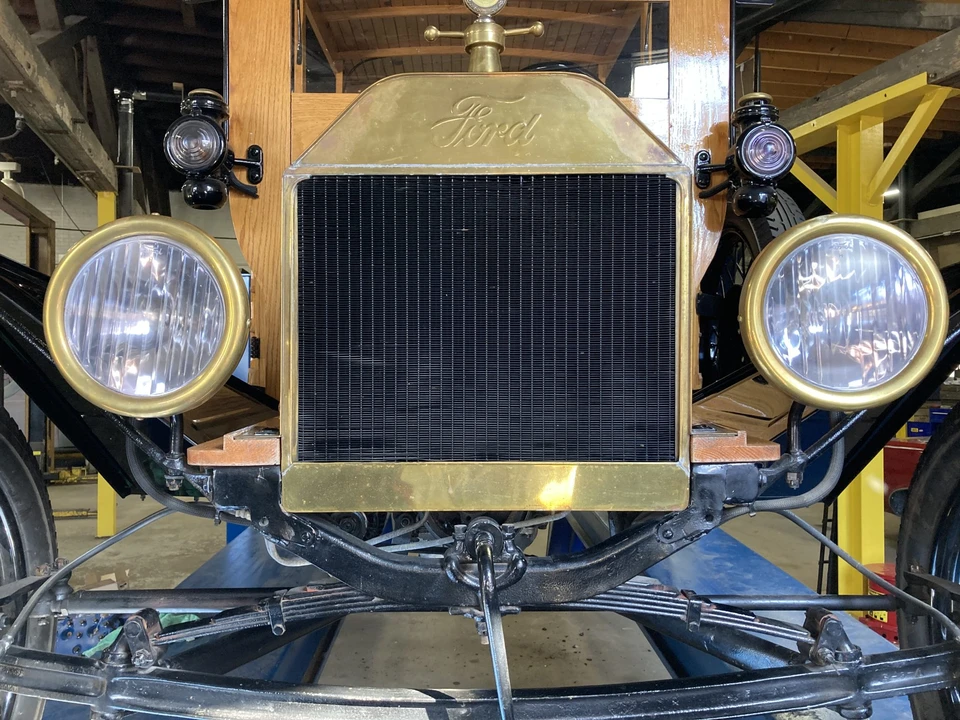 Ford Model T - Image 10 of 31