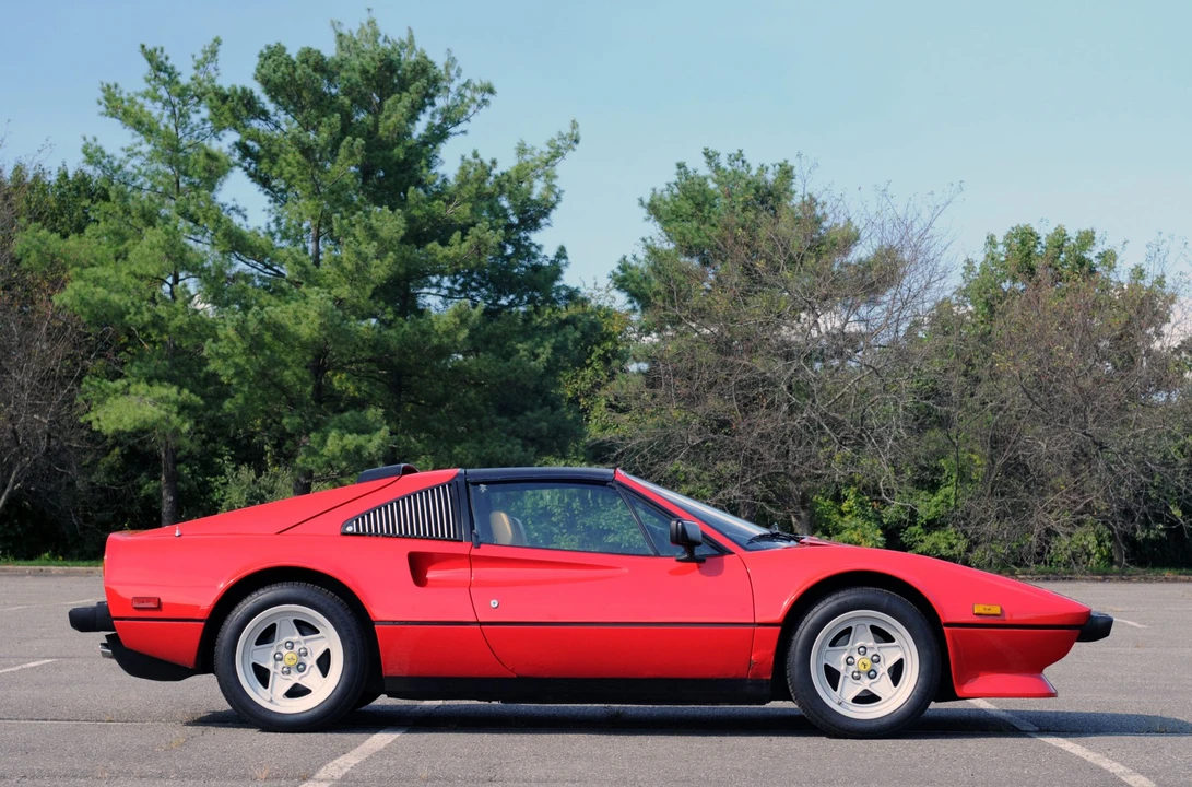 1981 Ferrari 308 GTS - Image 11 of 31