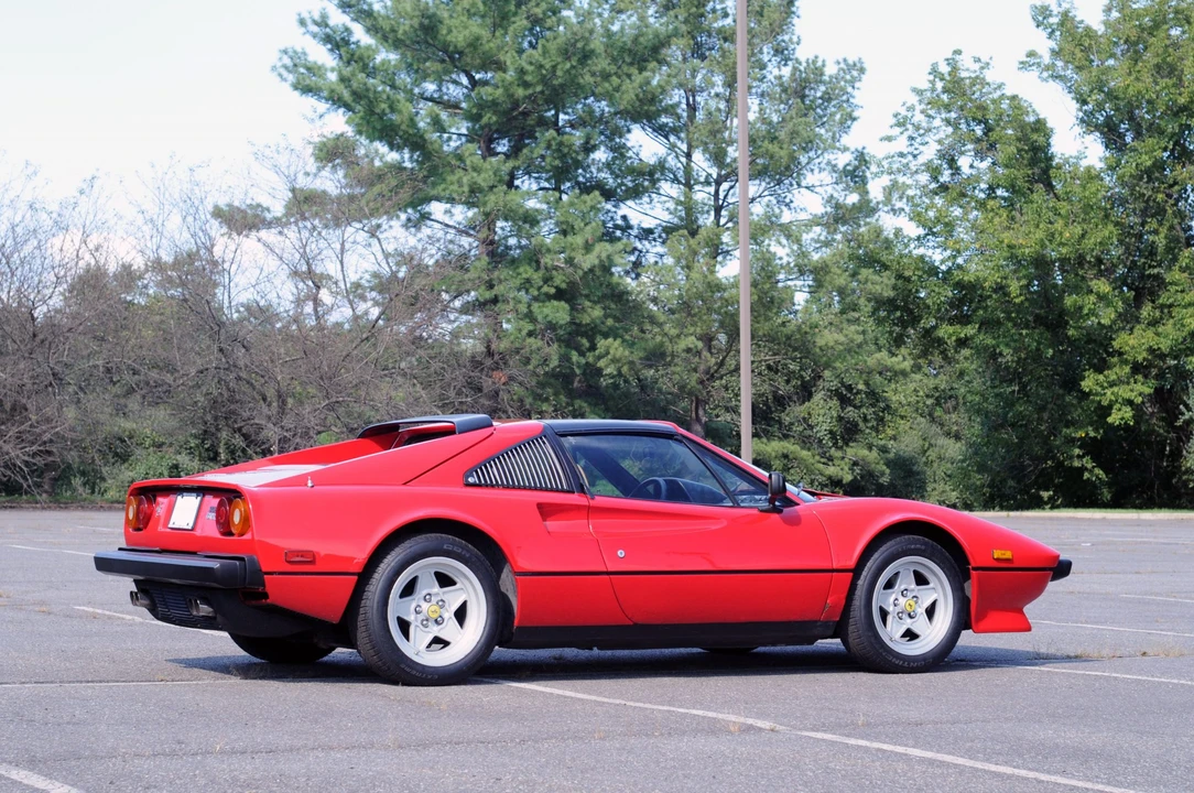 1981 Ferrari 308 GTS - Image 10 of 31