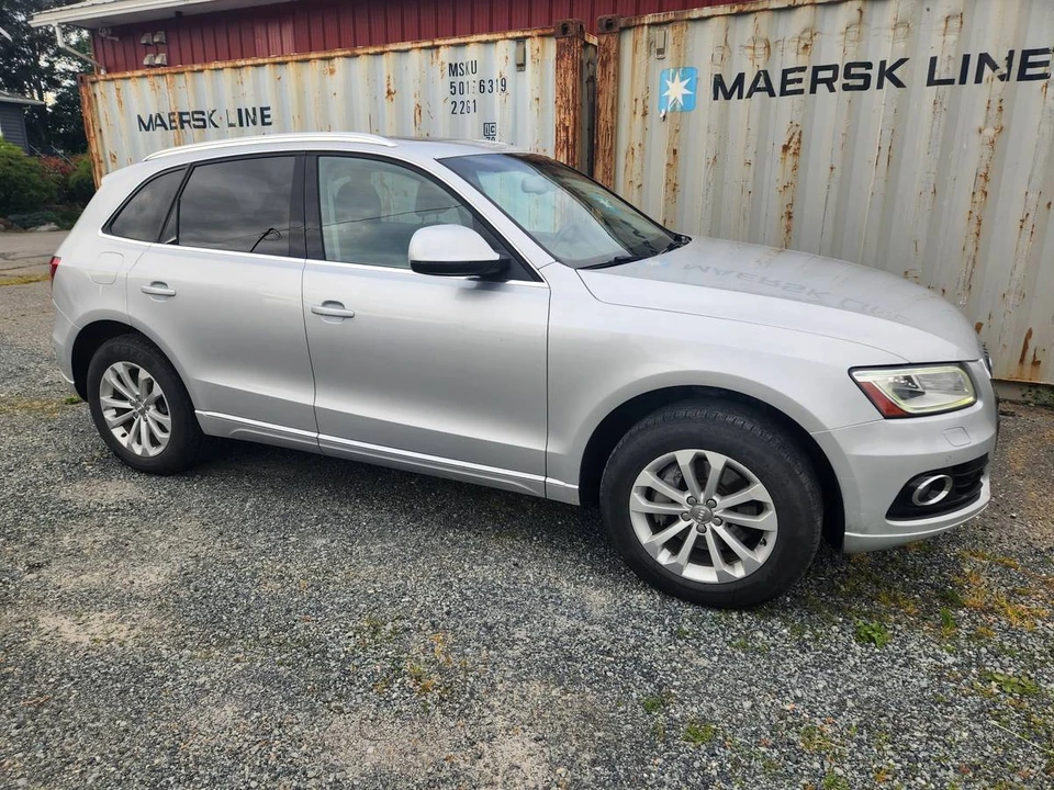 2014 Audi 8R Q5 - Image 2 of 18