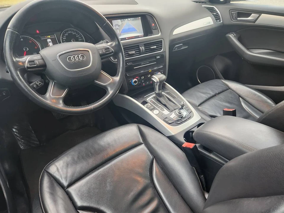 2014 Audi 8R Q5 - Image 10 of 18