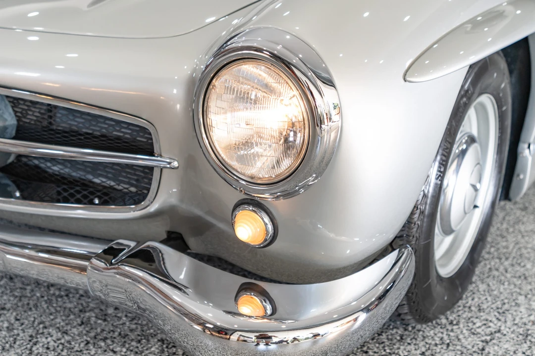 Mercedes-Benz 300SL Gullwing - Image 26 of 31