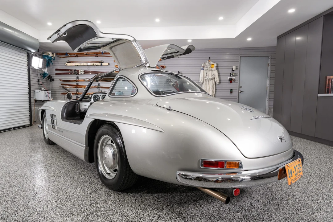 Mercedes-Benz 300SL Gullwing - Image 12 of 31