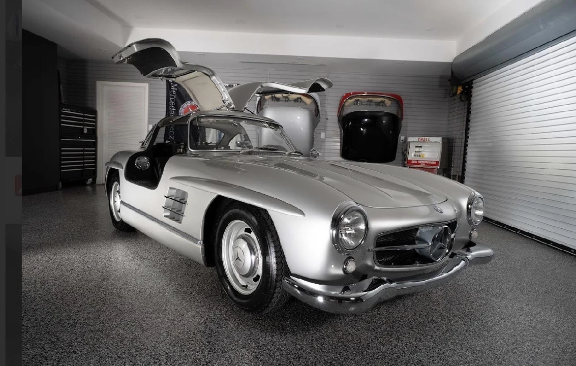 Mercedes-Benz 300SL Gullwing - Image 16 of 31