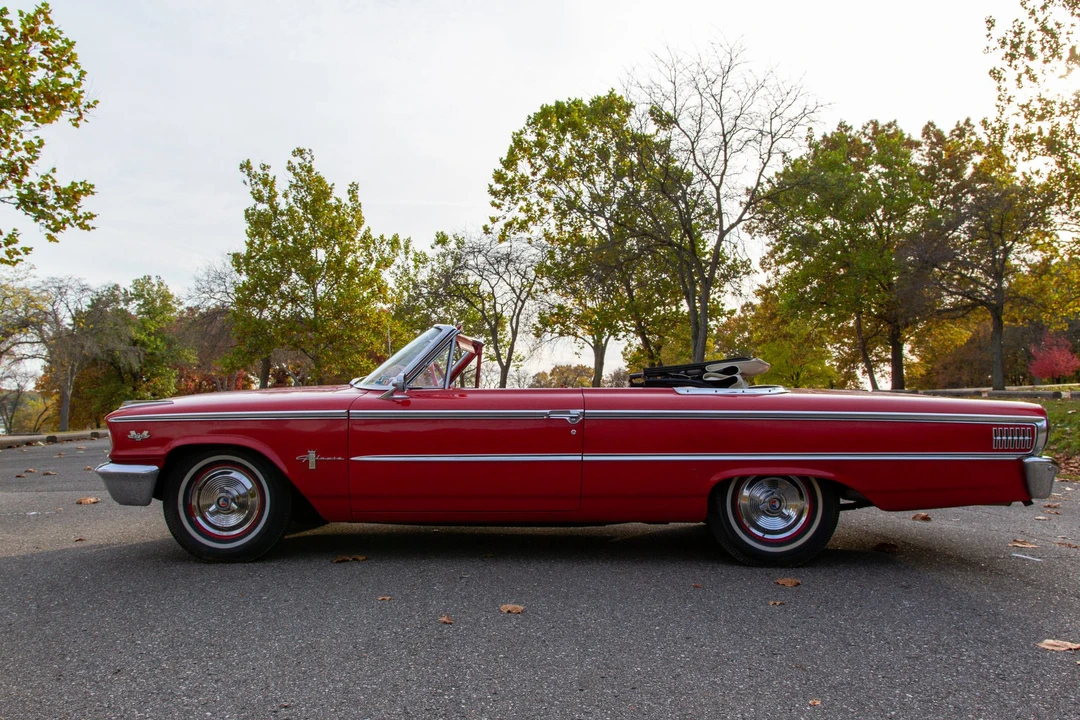 1963 Ford Galaxie 427 2nd Gen - Image 9 of 31