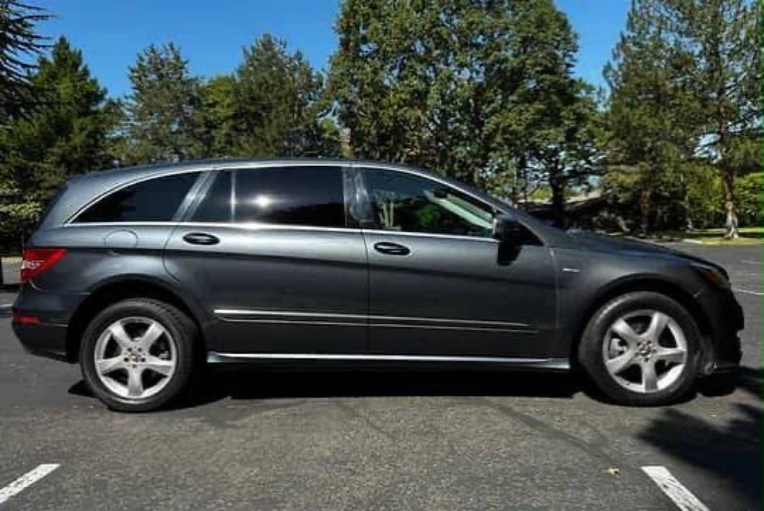 2011 Mercedes-Benz W251 R-Class - Image 3 of 4