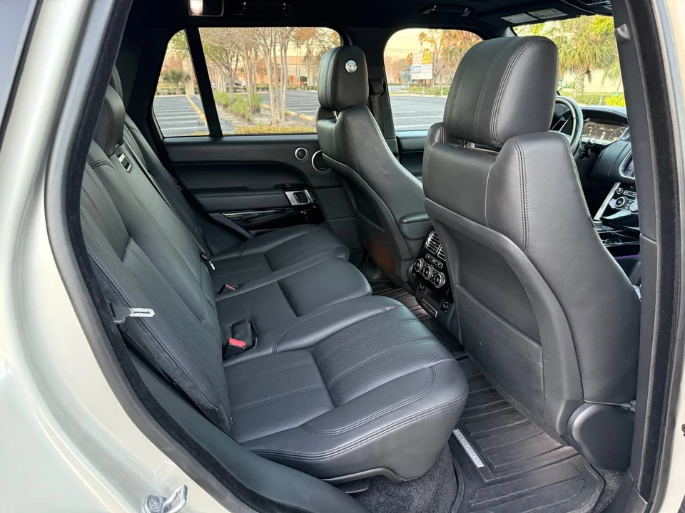 2014 Land Rover Range Rover L405 - Image 14 of 24
