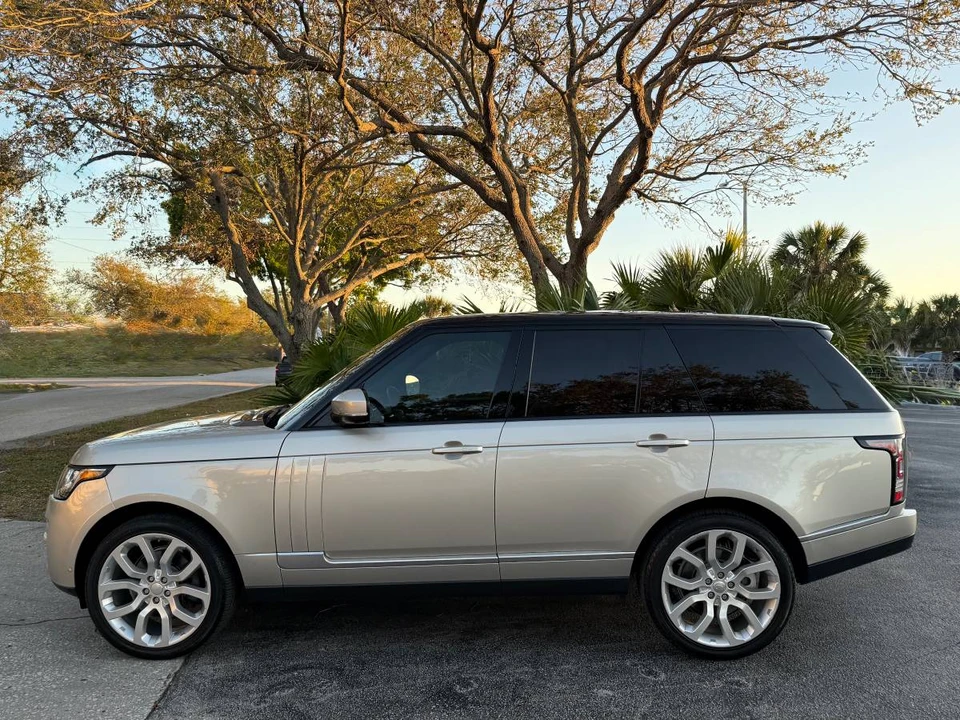 2014 Land Rover Range Rover L405 - Image 4 of 24