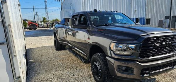 2022 Ram 3500 - Image 3 of 18
