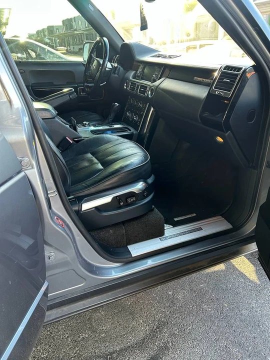 2012 Land Rover Range Rover L322 - Image 3 of 13