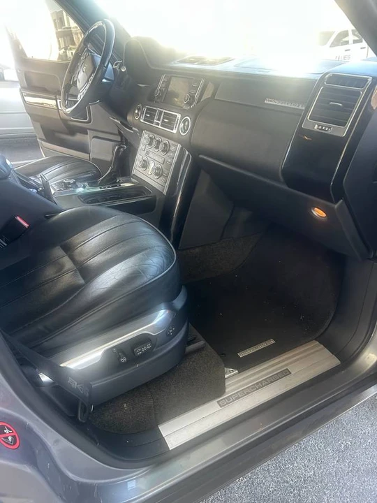 2012 Land Rover Range Rover L322 - Image 7 of 13