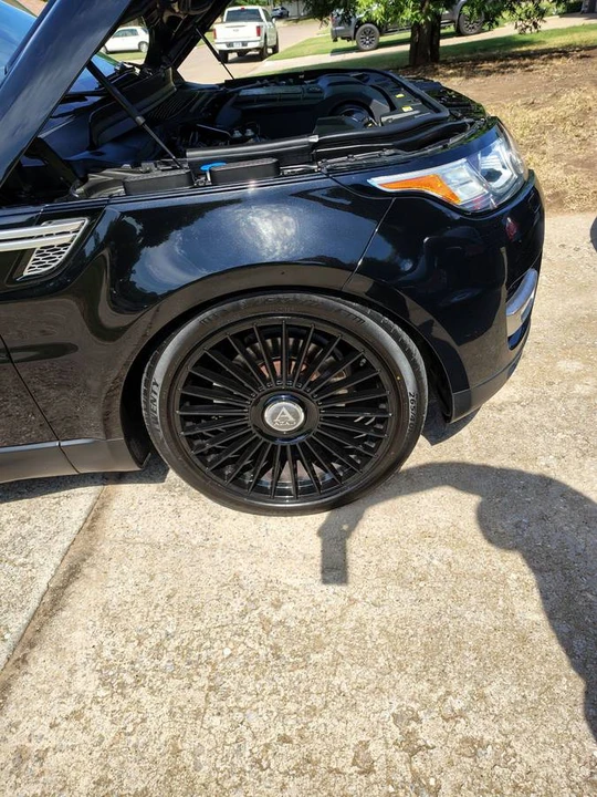 2016 Land Rover Range Rover L405 - Image 5 of 24