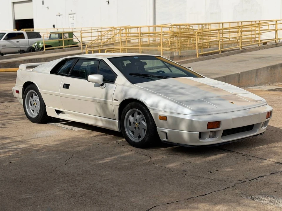 1991 Lotus Esprit X180 - Image 2 of 20