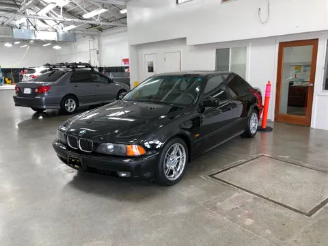 2000 BMW 540i M Sport