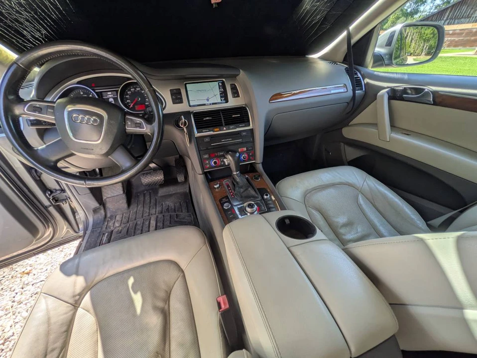 2011 Audi 4L Q7 - Image 16 of 24