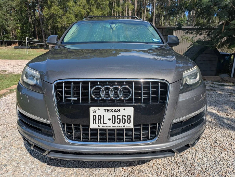 2011 Audi 4L Q7 - Image 2 of 24