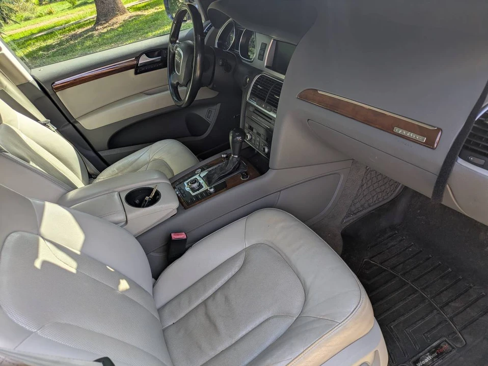 2011 Audi 4L Q7 - Image 9 of 24