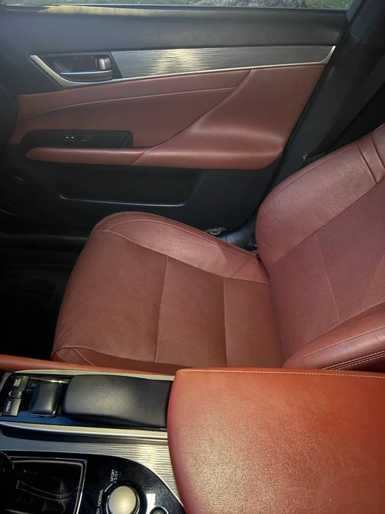 2014 Lexus GS 4th Gen - Image 15 of 22