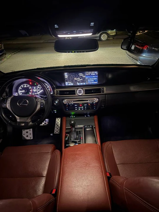 2014 Lexus GS 4th Gen - Image 19 of 22