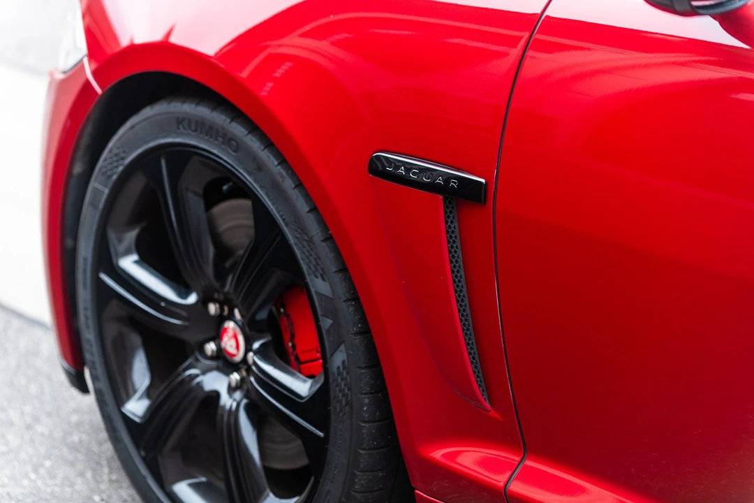 2015 Jaguar X250 XFR - Image 7 of 23