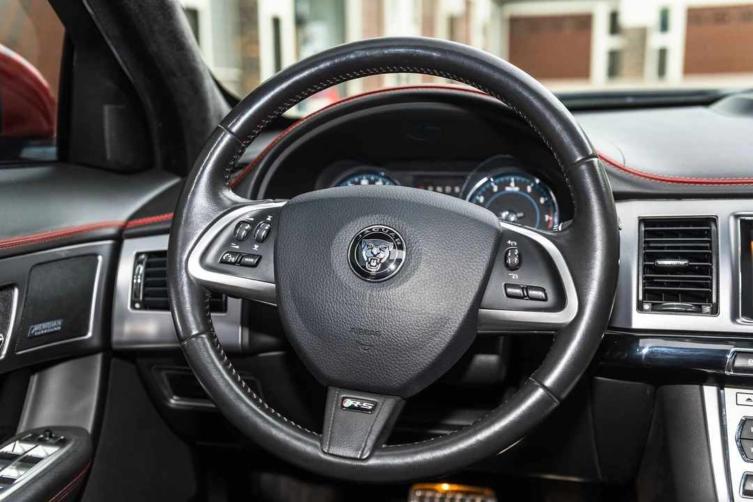 2015 Jaguar X250 XFR - Image 18 of 23