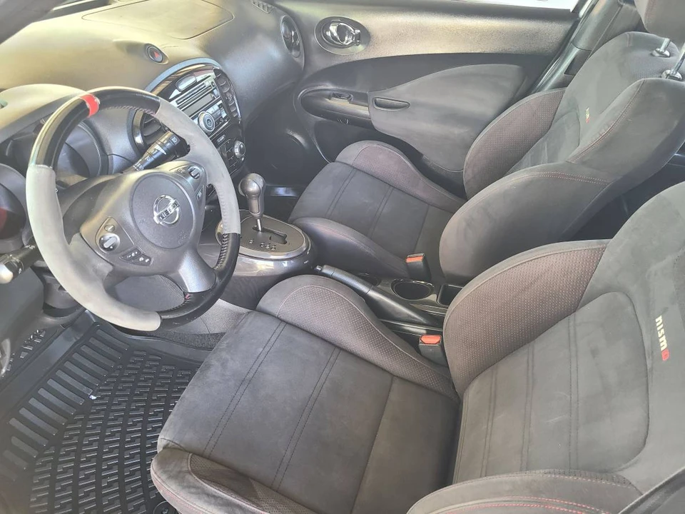 2013 Nissan Juke - Image 10 of 13