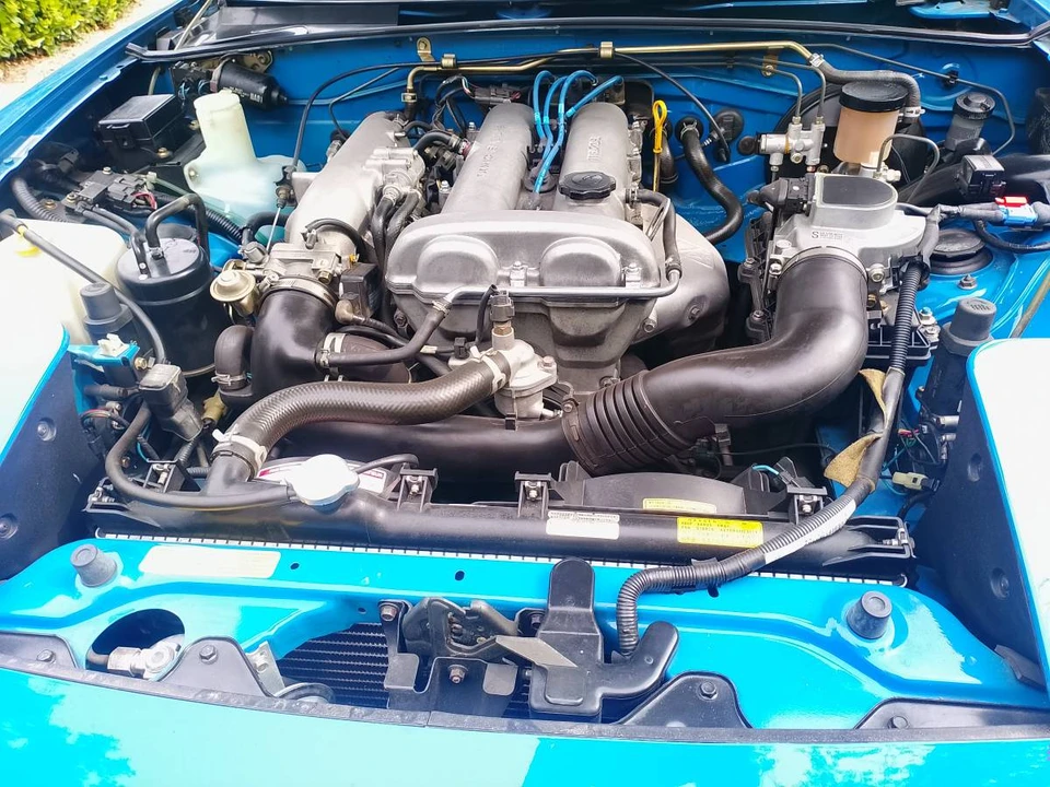 1990 Mazda NA MX-5 Miata - Image 11 of 12