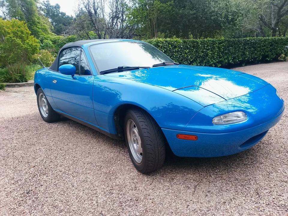 1990 Mazda NA MX-5 Miata - Image 3 of 12