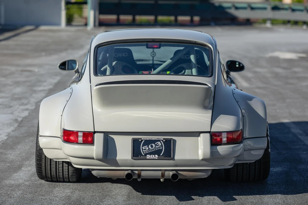 1989 Porsche 964 Carrera 4 - Image 5 of 31