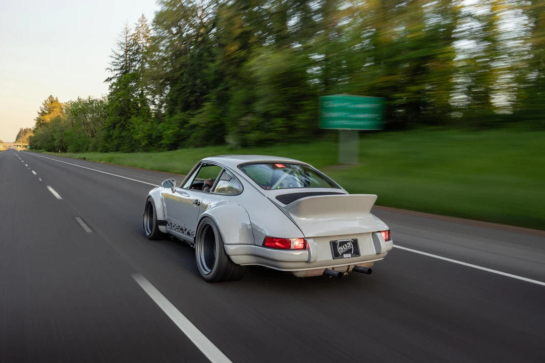 1989 Porsche 964 Carrera 4 - Image 19 of 31