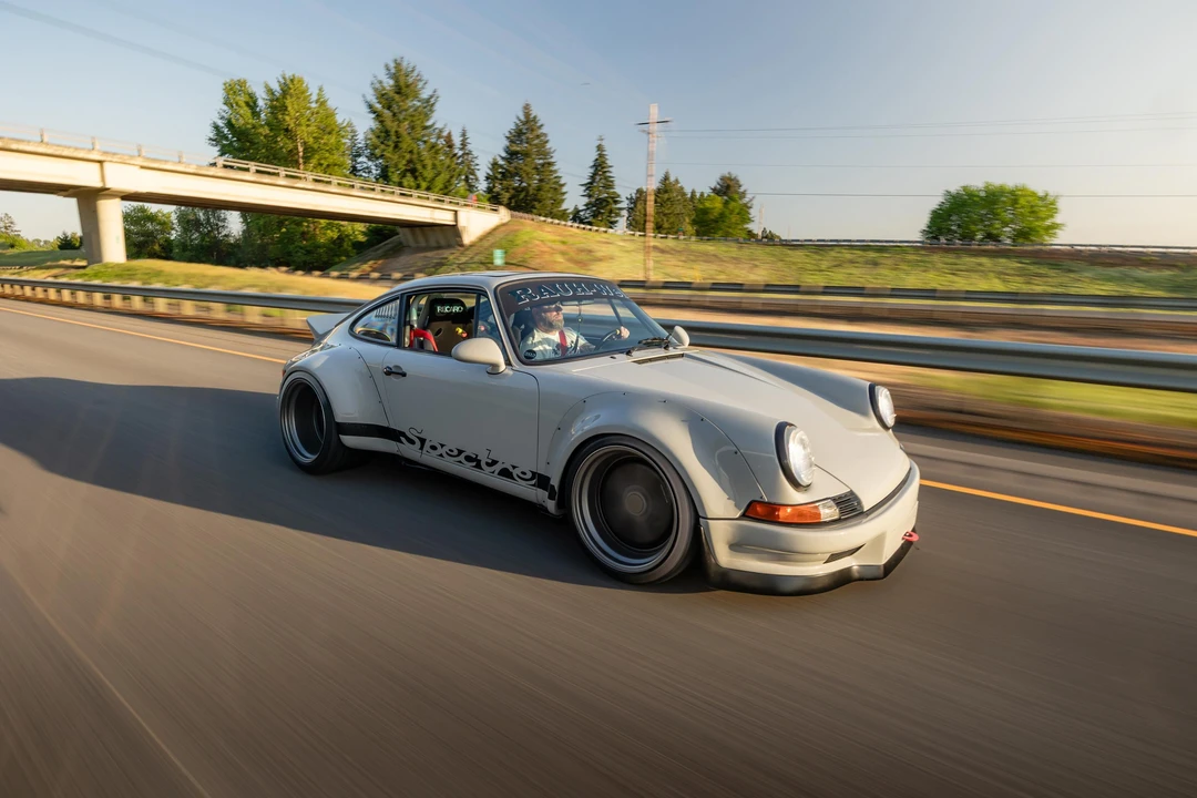 1989 Porsche 964 Carrera 4 - Image 29 of 31