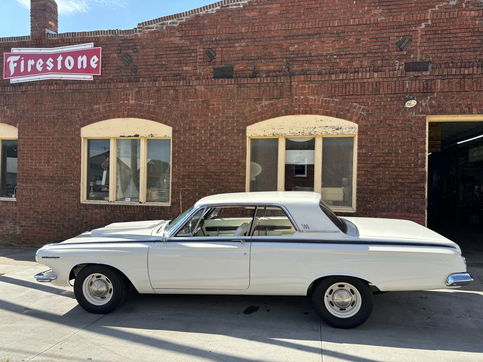 1963 Dodge 330 & 440 & 880 - Image 9 of 31