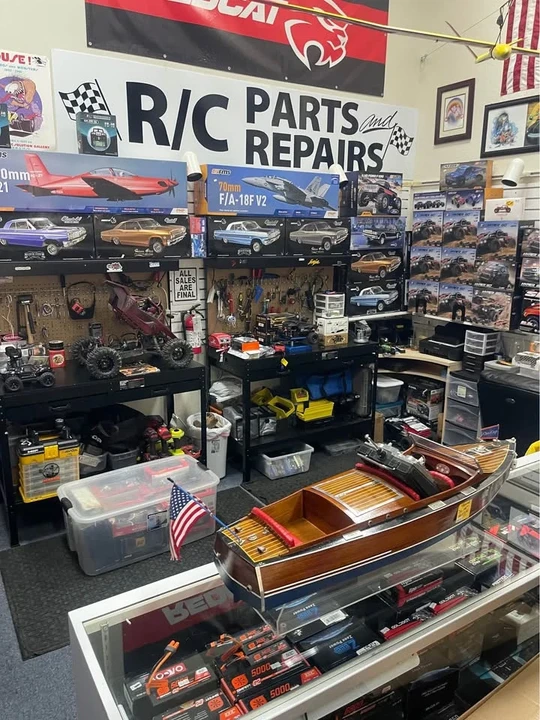 Parts & Memorabilia Scale Models - Image 5 of 6