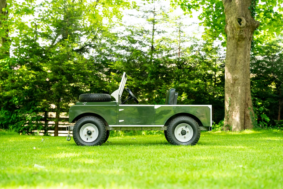 Little Car Company - Image 5 of 31