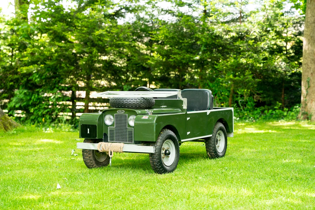 Little Car Company - Image 15 of 31