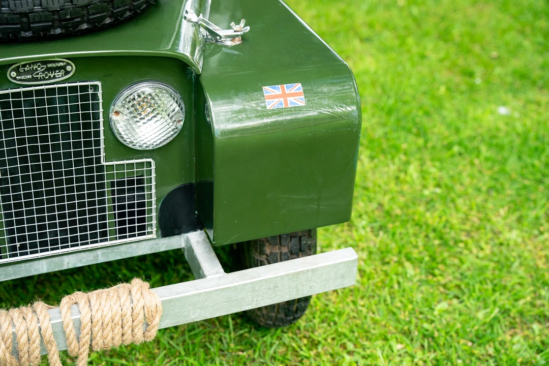 Little Car Company - Image 25 of 31