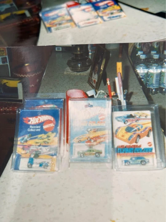 Parts & Memorabilia Scale Models - Image 9 of 10