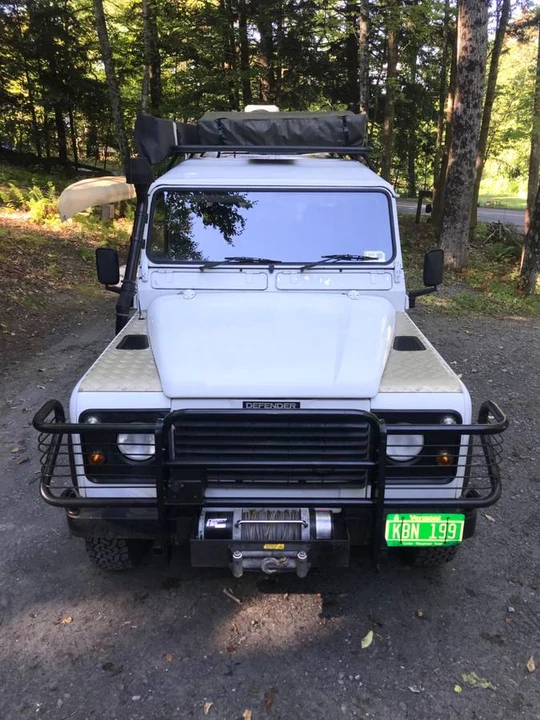 1994 Land Rover Defender 110 - Image 2 of 24