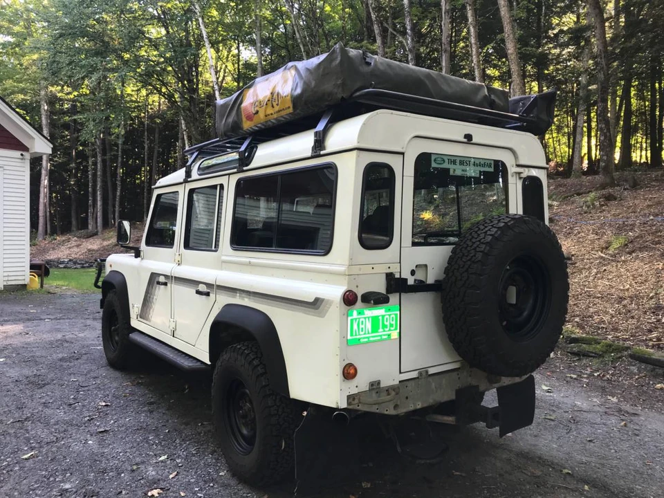 1994 Land Rover Defender 110 - Image 5 of 24