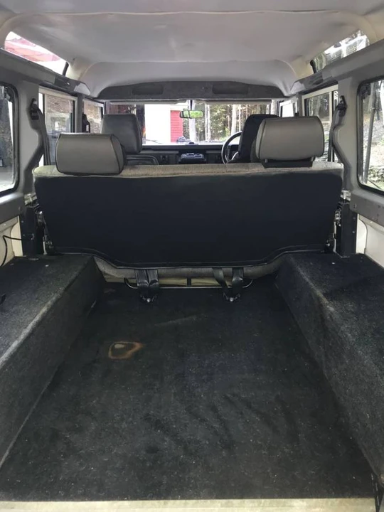 1994 Land Rover Defender 110 - Image 18 of 24